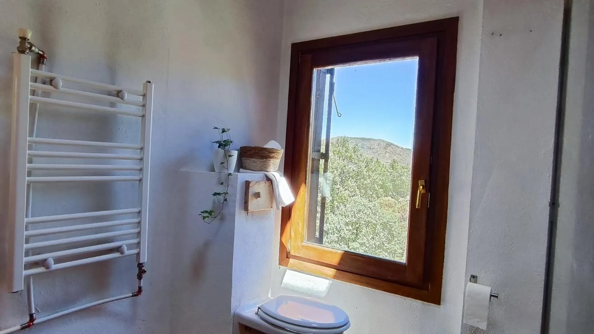 Refugio Del Aguila 